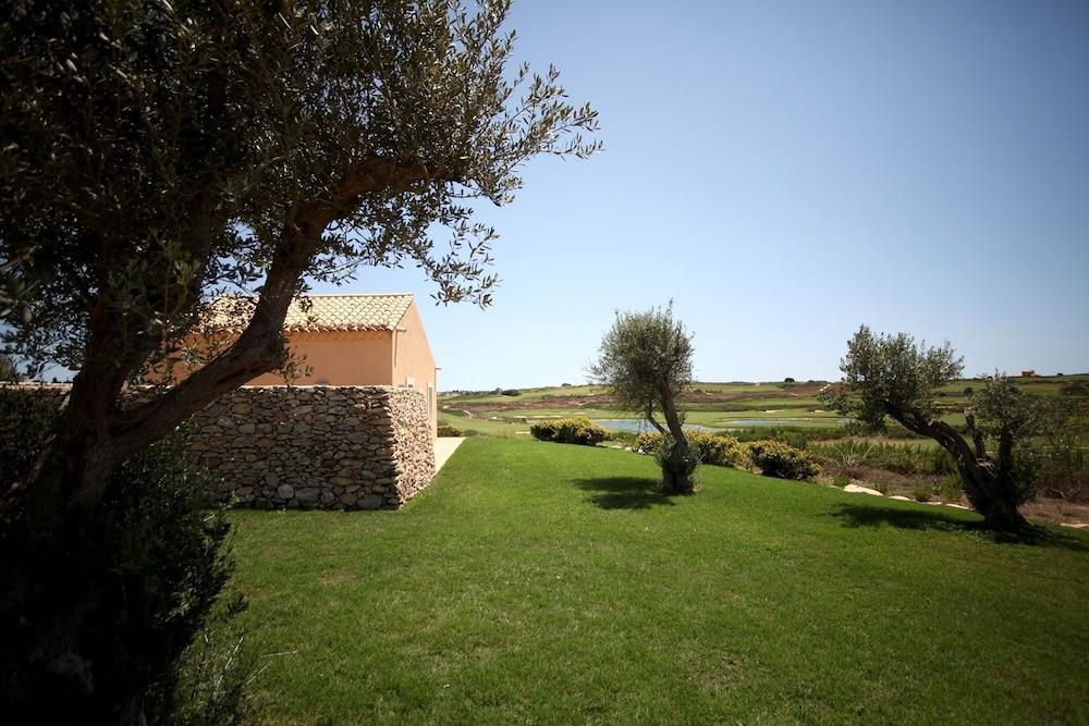 Antica Locanda Del Golf Ragusa Luaran gambar