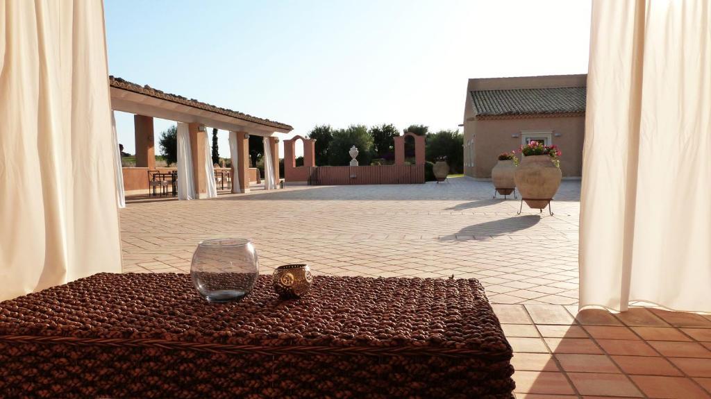 Antica Locanda Del Golf Ragusa Luaran gambar