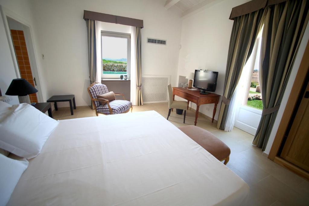 Antica Locanda Del Golf Ragusa Luaran gambar