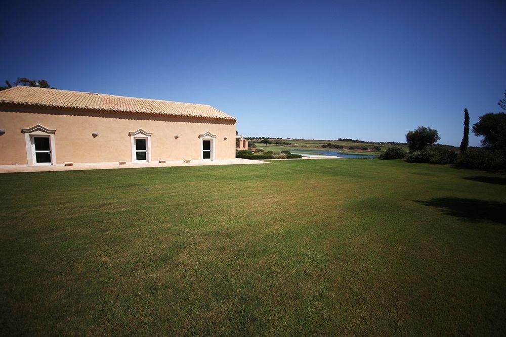 Antica Locanda Del Golf Ragusa Luaran gambar